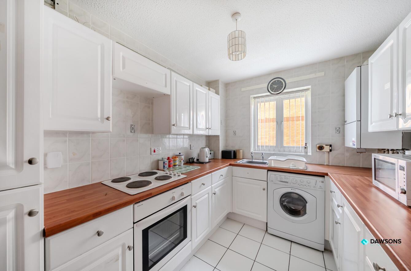 Tudor Court, Murton, Swansea, SA3 3BB